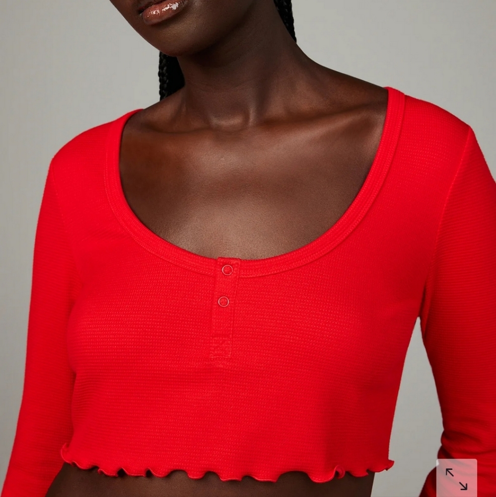 NWT Savage X Fenty Midnight Cruise Long-Sleeve Crop Top in Goji Berry Red